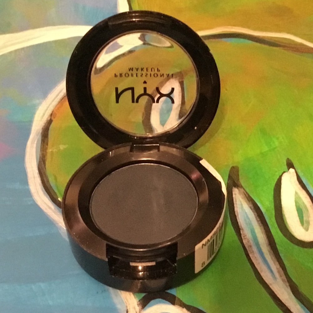 NYX eyeshadow single COLOR SHAMELESS/ DEEP TEAL.